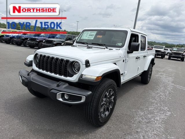 2026 Jeep Gladiator Sahara in Bright White Clear-Coat Exterior Paint — front three-quarter view